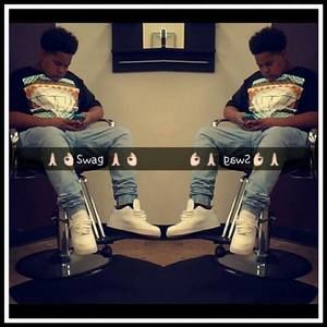 Meet your Posher, Eli